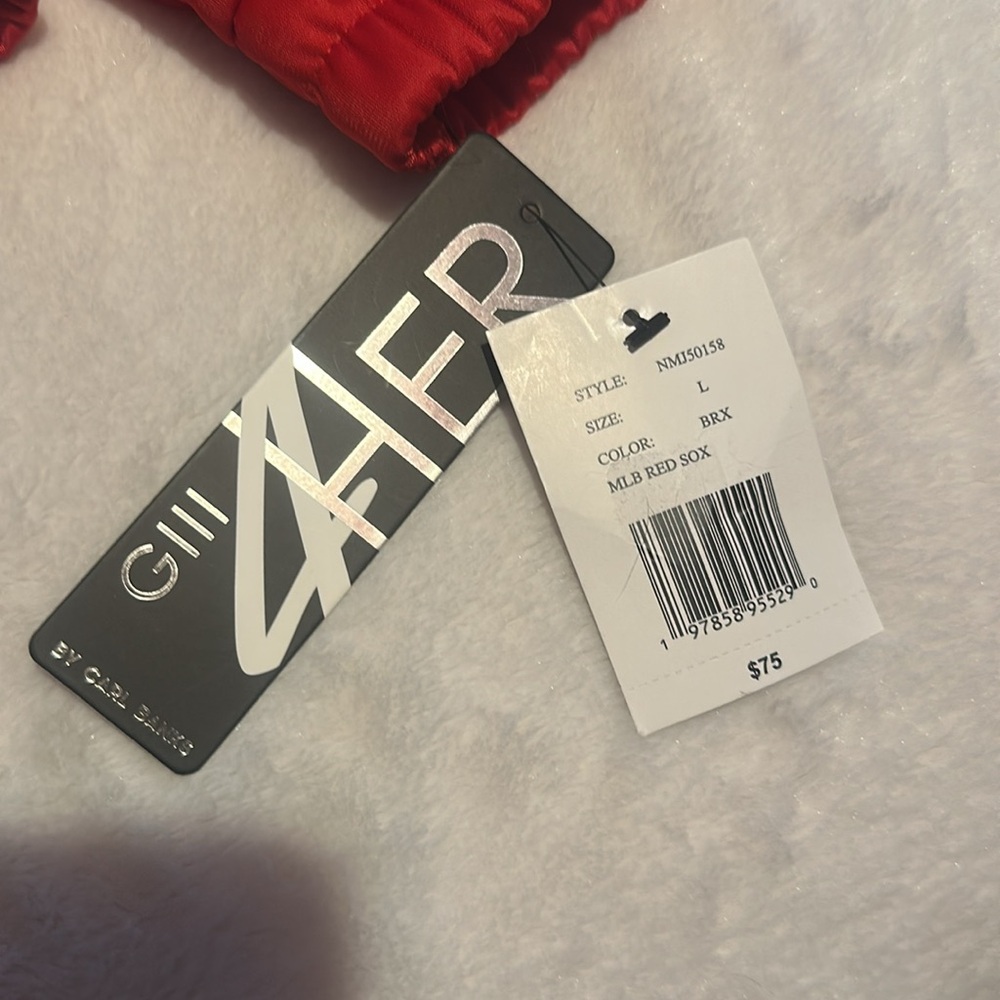 Brand New Women’s Red Sox Jacket - Picture 5 of 6